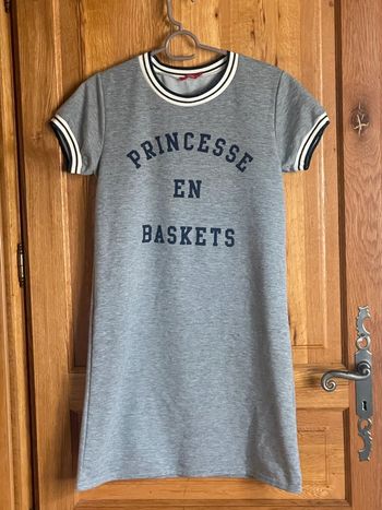 Robe princesse en basket