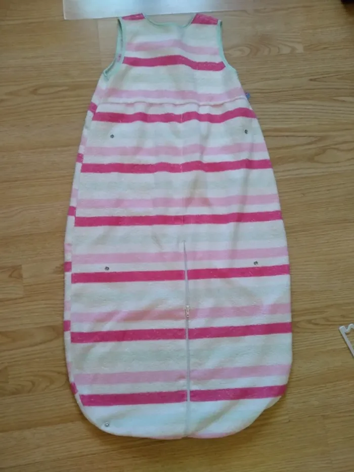 Gigoteuse. Mi saison. Bébé fille. Sucre d'orge. Taille 6 mois - 3 ans - photo numéro 9
