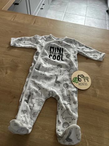 Pyjama blanc animaux Mini et Super Cool