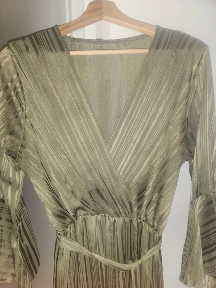 Robe verte - photo numéro 3