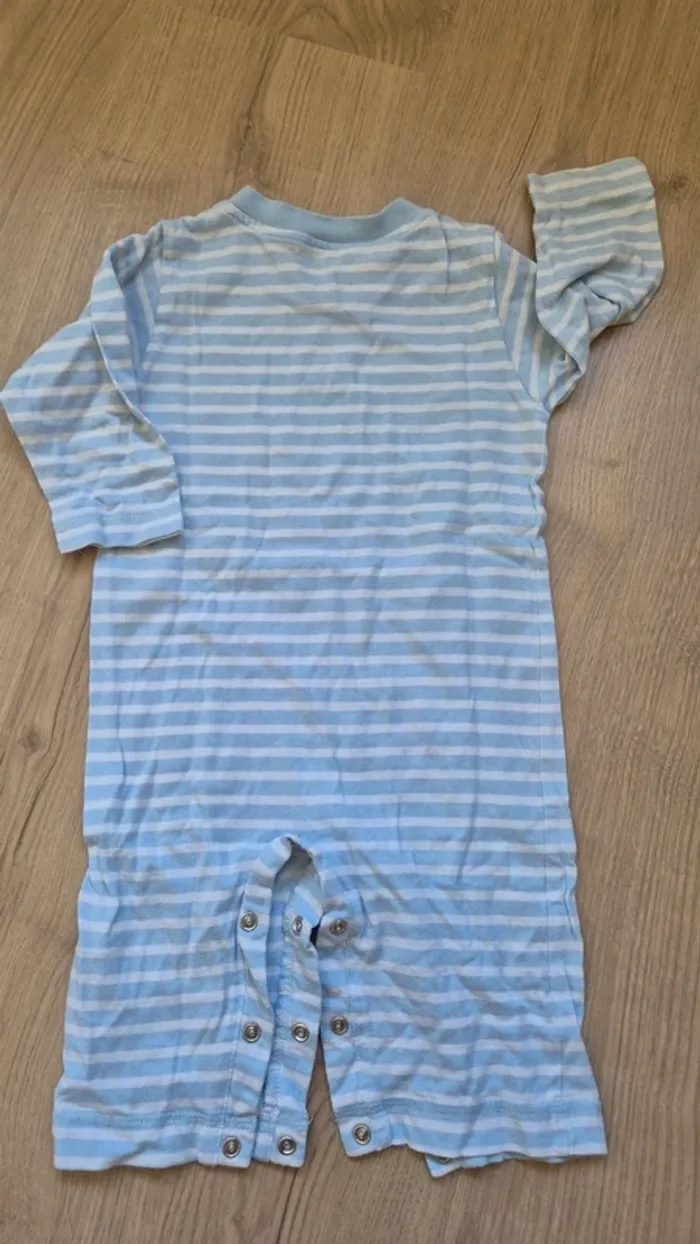 Pyjama Adidas 6 mois - photo numéro 2