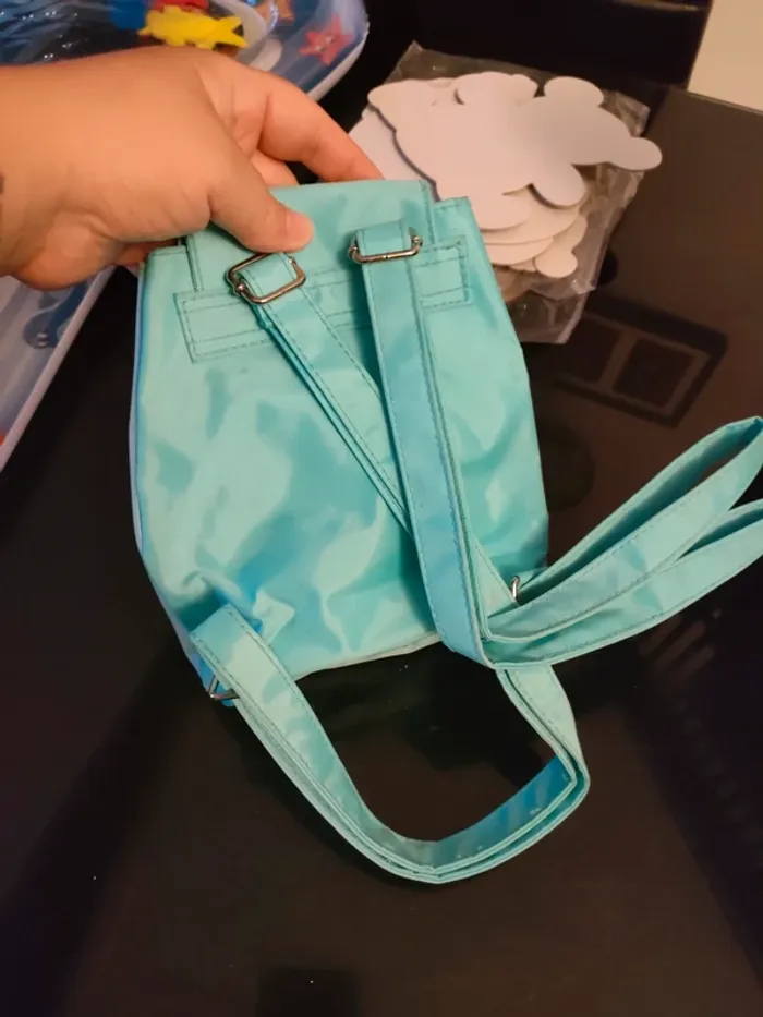 Petit sac a dos bleue pour jouet - photo numéro 2