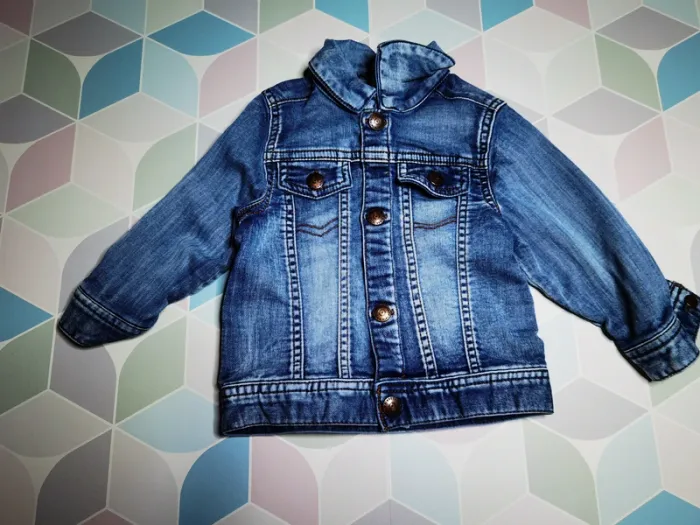 D4542 - veste en jeans garçon 18 mois - photo numéro 2