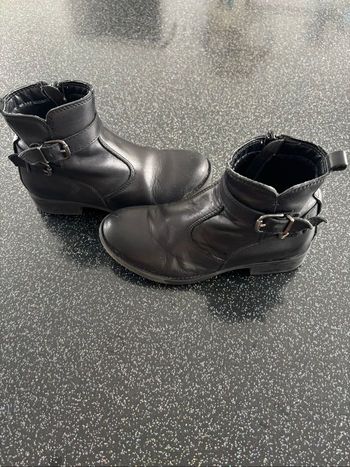 Bottines noires fille T29