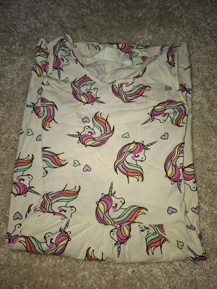 Robe licornes H&M 8 ans - photo numéro 3