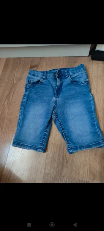 Shorts jeans 6-7 ans 122cm, denim
