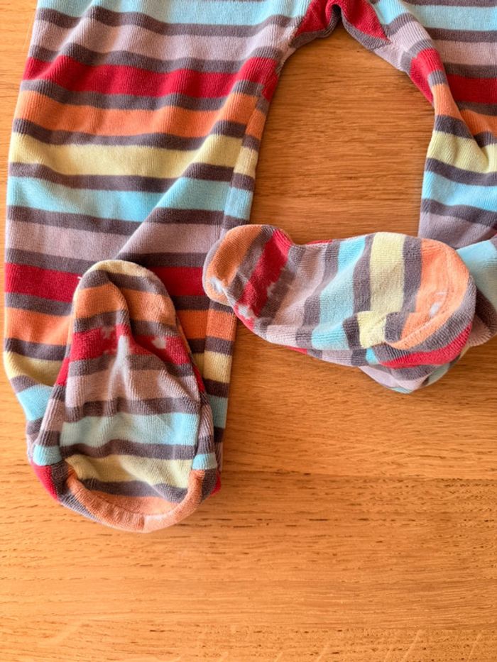 Lot 2 pyjamas 1 pièce 24 mois - photo numéro 8