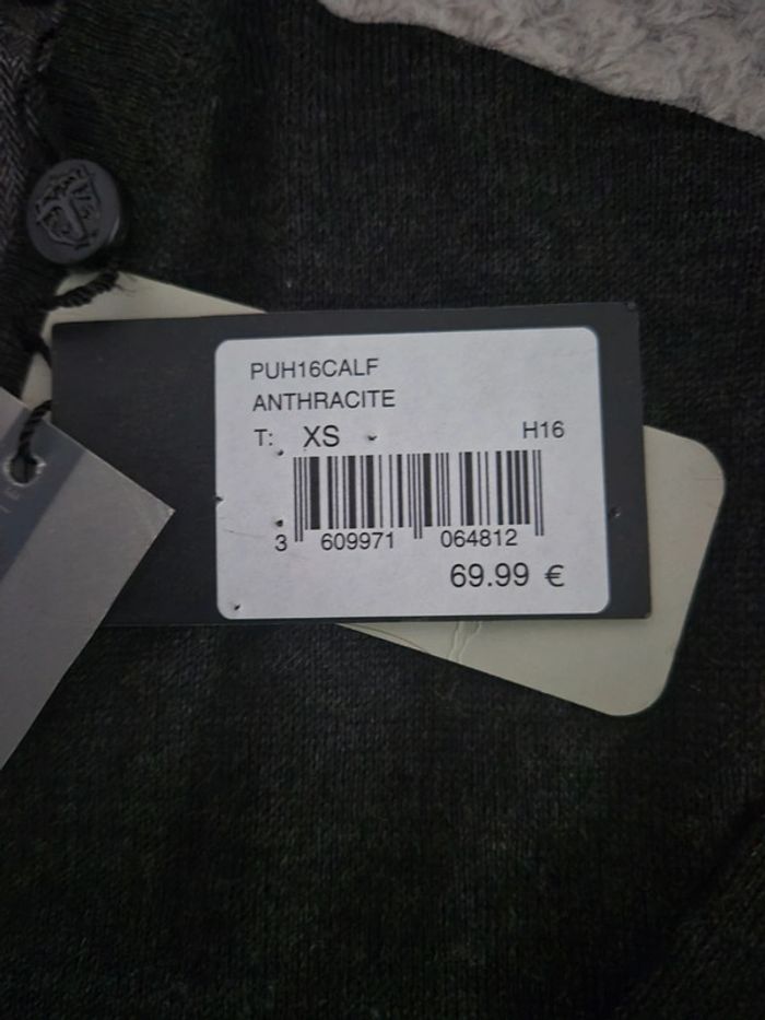 Pull Izac neuf XS - photo numéro 3