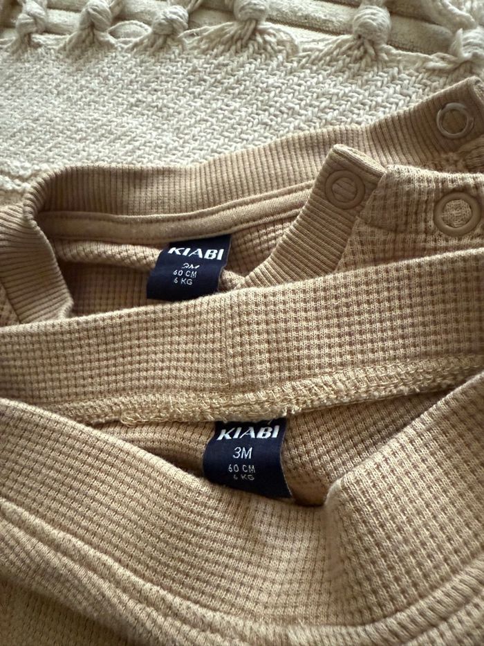 Ensemble beige Kiabi - photo numéro 3