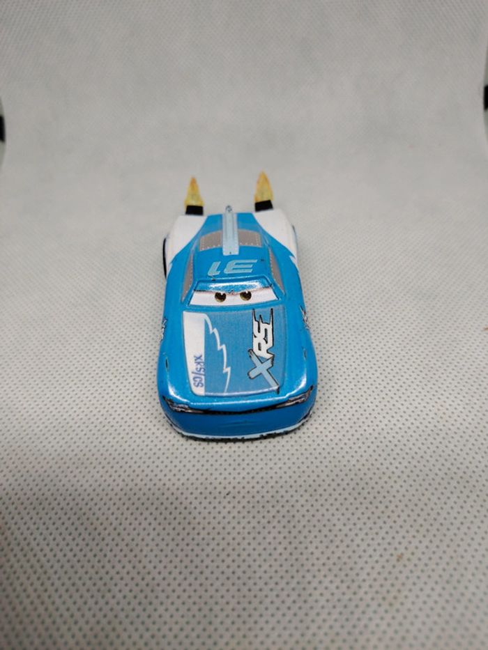 Voiture cars disney metal xrs rocket racing cam spinner tbe - photo numéro 3