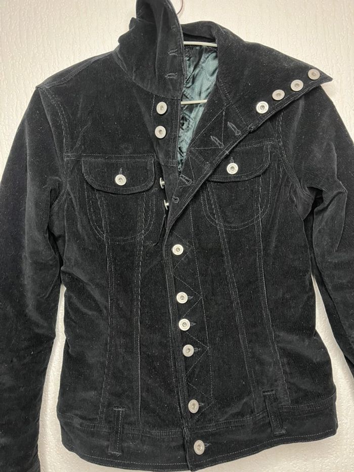Veste matelassé velours côtelé noir vintage Dolce & Gabbana - photo numéro 2