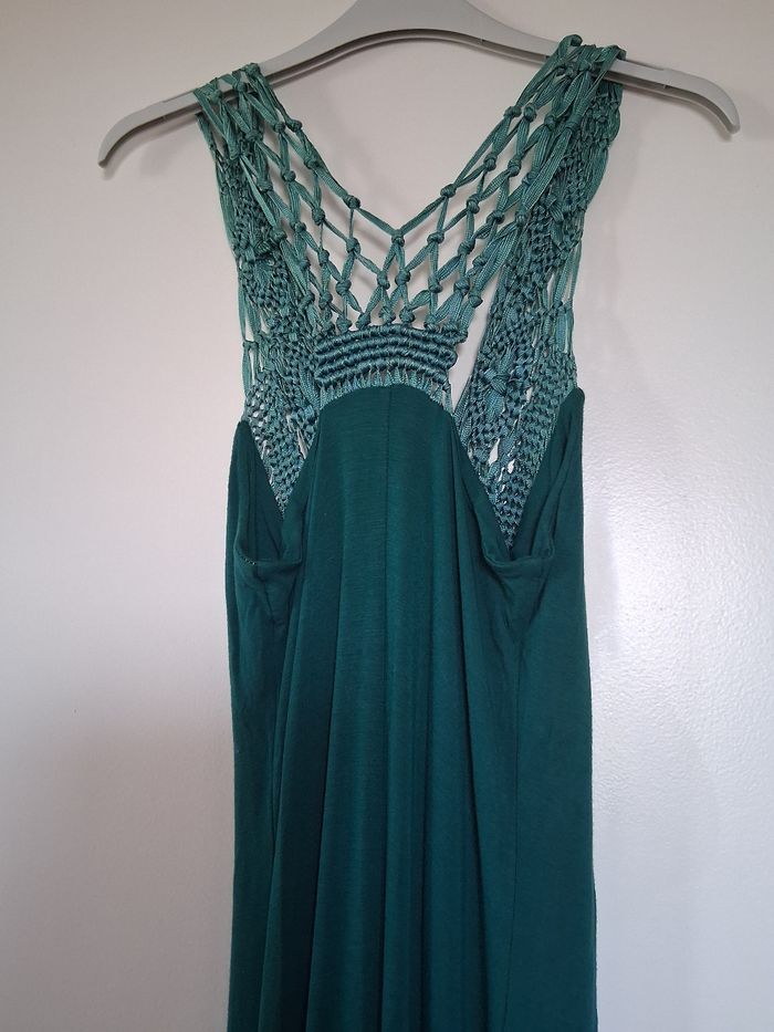 Robe longue dos épaules dénudé macramé vert " t- S" - photo numéro 3