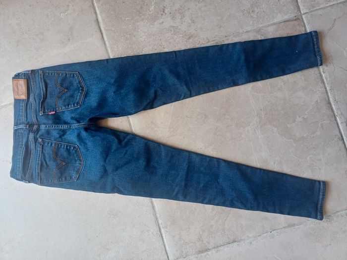 Jean Levis 710 - photo numéro 2