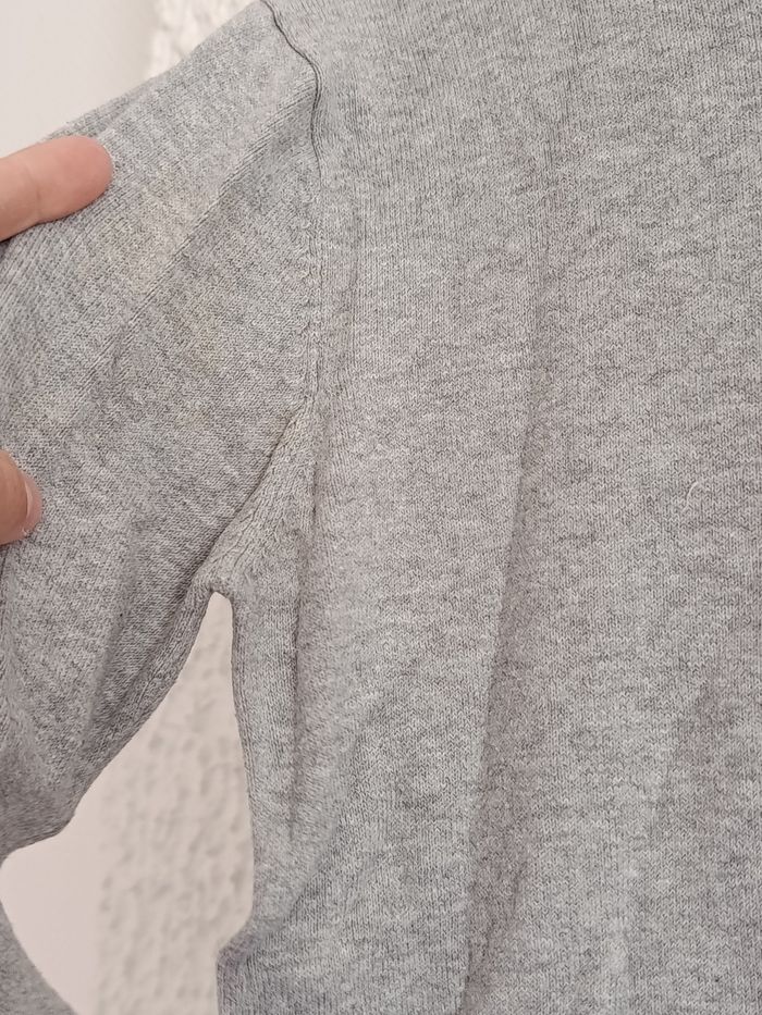 Pull gris - photo numéro 3