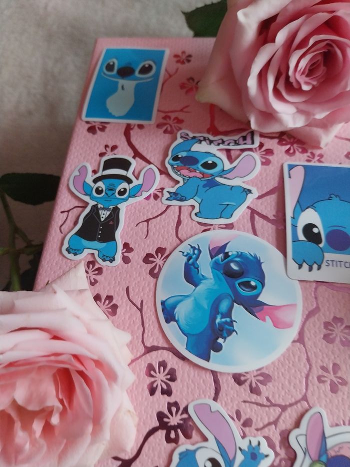 Lot de 10 stickers stitch pour 1e50 - photo numéro 4
