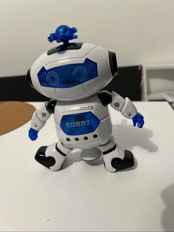 Robot danseur sons et lumières