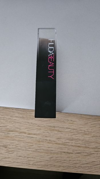 Fond de teint hudabeauty
