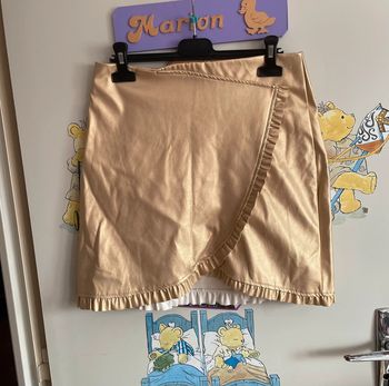 Jupe couleur dorée à volants, taille S/M, marque Jubylee