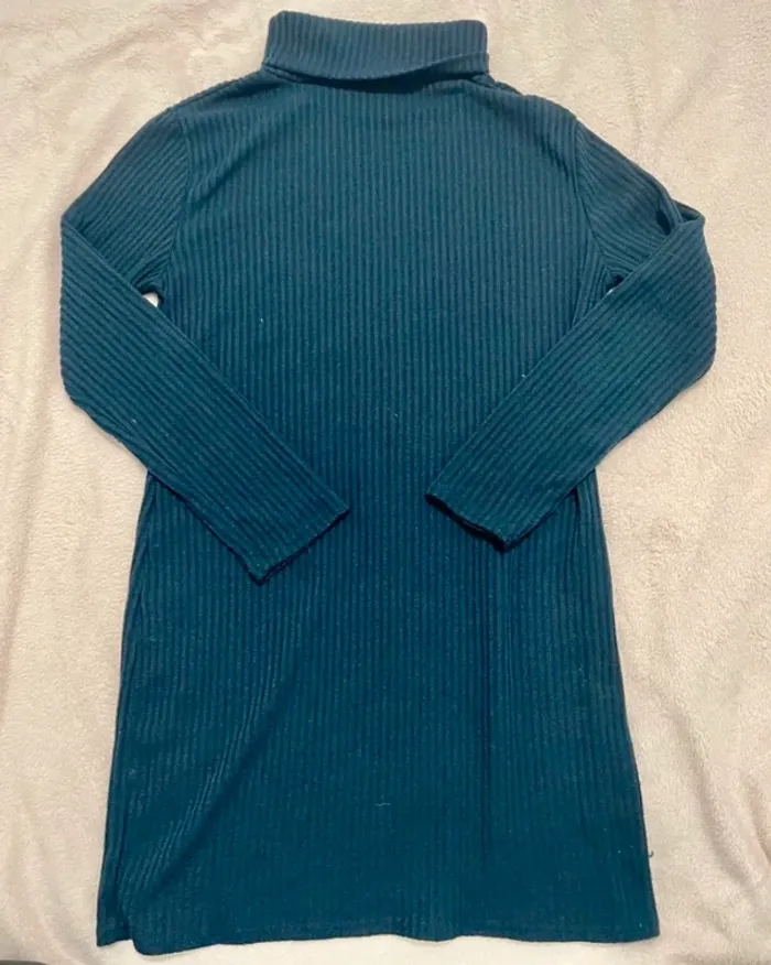 Lot de 2 robes pull col roulé – Cinelle Boutique – Taille M - Très bon état - photo numéro 4