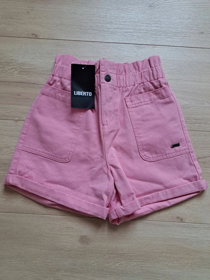 Short Liberto neuf 10A