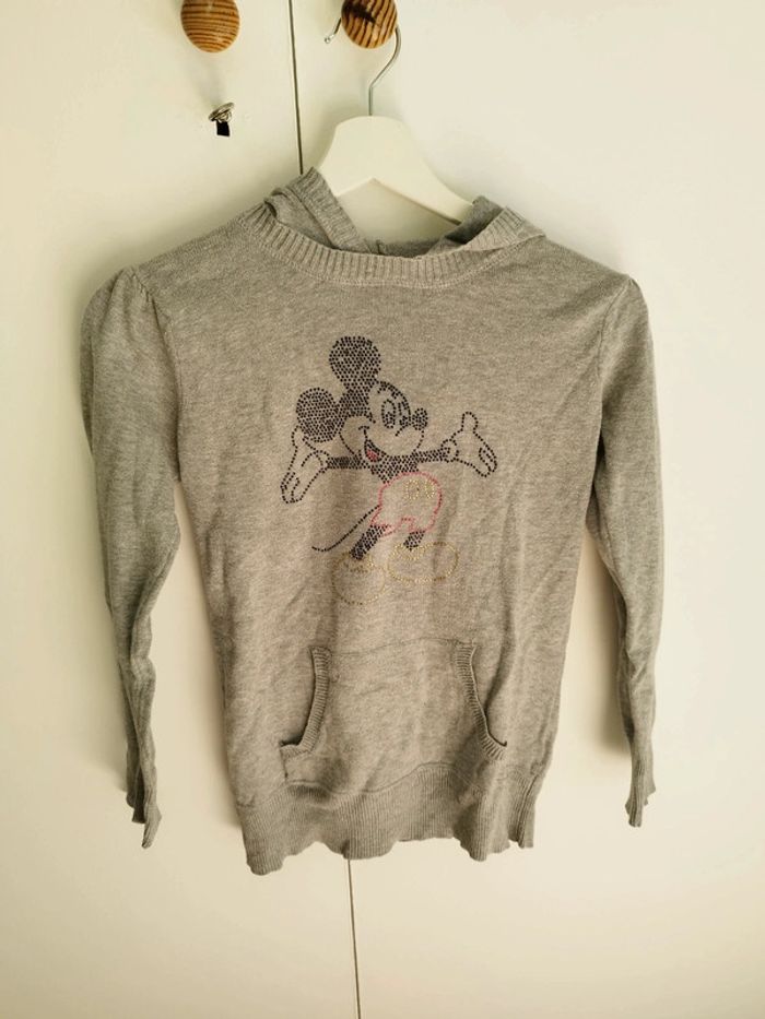 Pull à capuche Disney