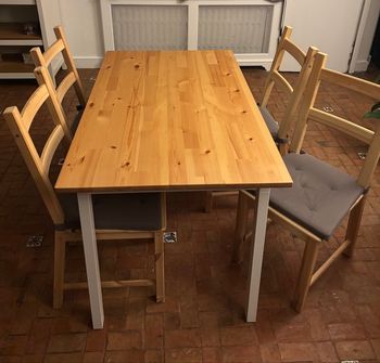 Table de salle à manger