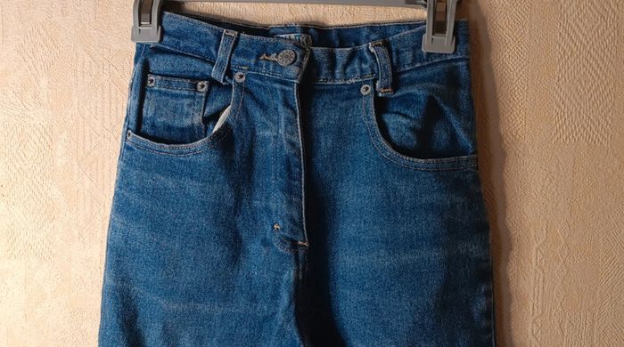 Jeans fille 10 ans - photo numéro 3