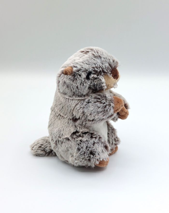Petite peluche marmotte marron chiné blanc beige créations DANI 15 cm doudou - photo numéro 6