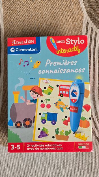 Premières connaissances mon stylo cherche et trouve
