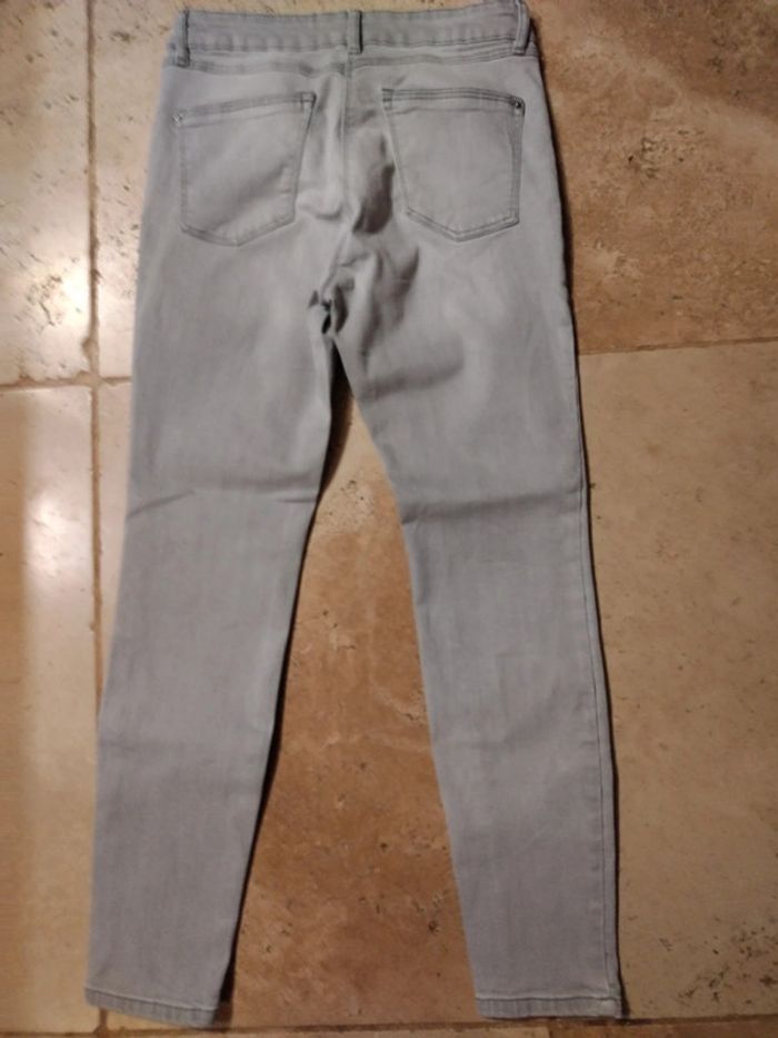 Pantalon femme en 40 - photo numéro 3