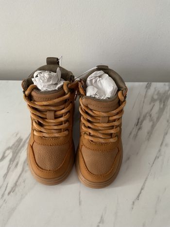 Bottines neuves caramel Zara 