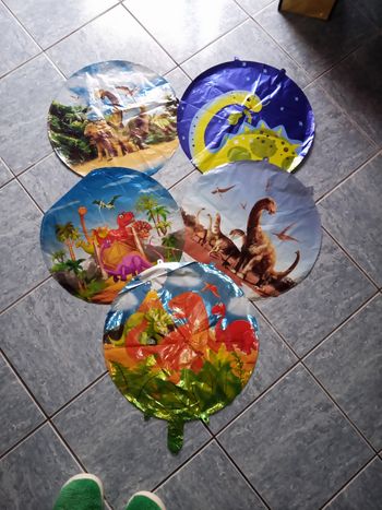 Lot ballons hélium dinosaure neuf