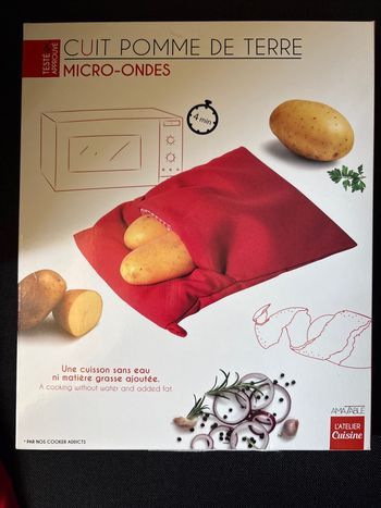 Cuit, pommes de terre, micro-ondes