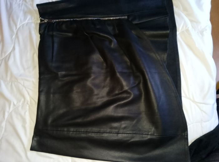 Jupes  simili cuir - photo numéro 2
