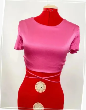 Top satiné court dos nu rose Zara