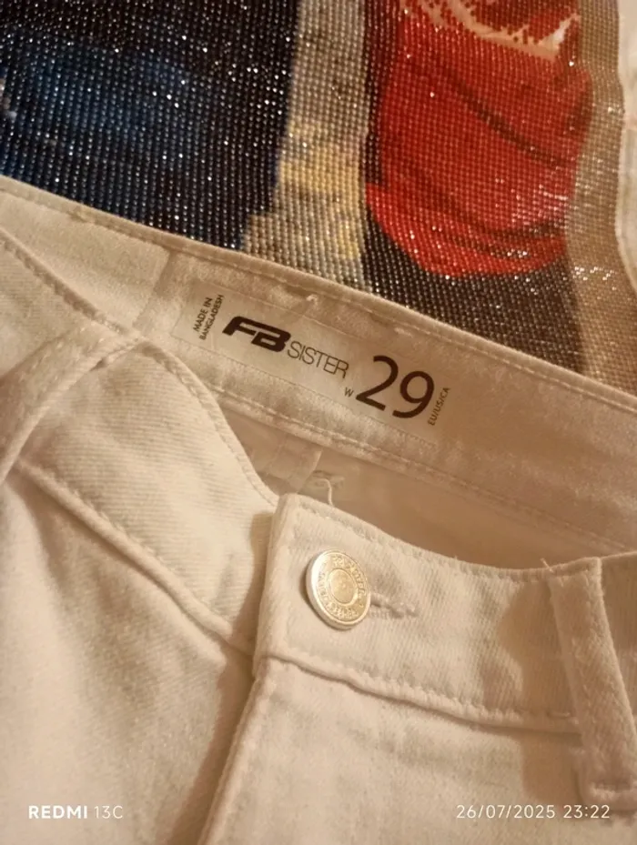 Pantalon blanc - photo numéro 3