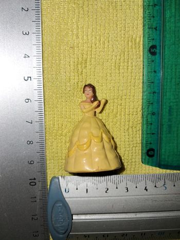 Belle et la bête figurine
