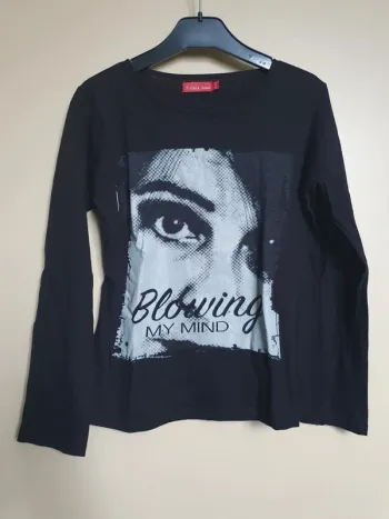 T-shirt visage Tissaia taille 12 ans