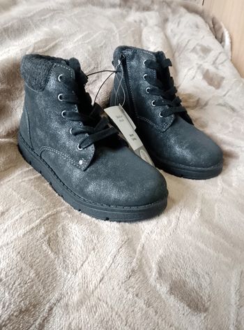 Chaussures Bottines Boots - Neuves étiquetées - Fille 32