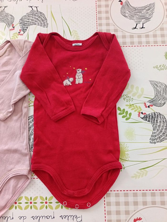 Lot de 2 bodies Petit Bateau 9 mois - photo numéro 3
