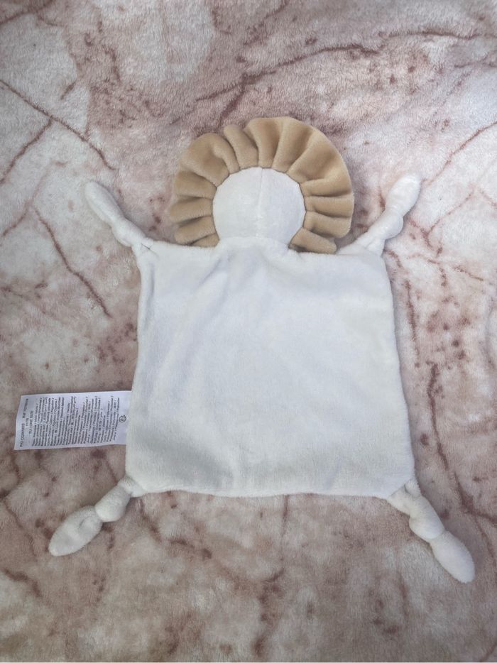 Doudou plat lion beige blanc jaune Fantastic Circus Grain De Blé - photo numéro 2