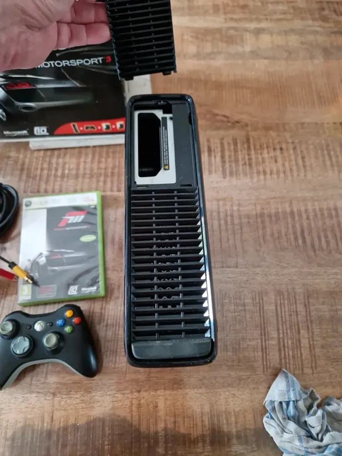 Console xbox 360 édition forza 3 en boite - photo numéro 7