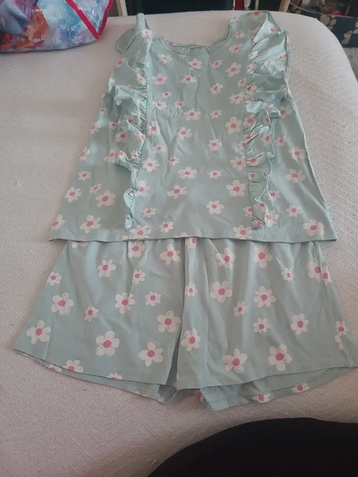 Ensemble short débardeur 12ans