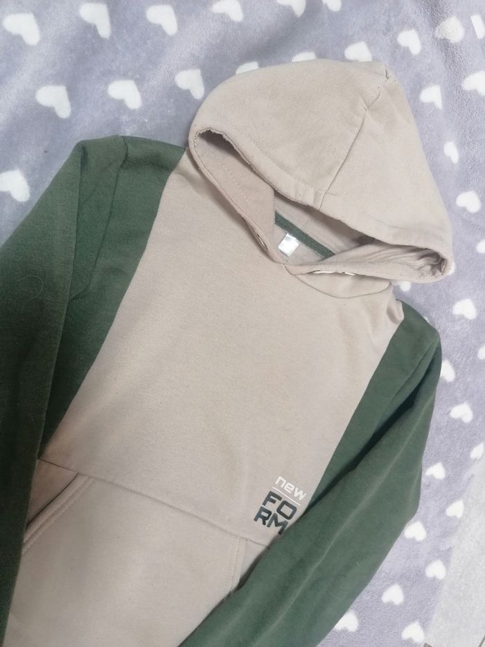 Pull sweat-shirt à capuche garçon 12/14  ans