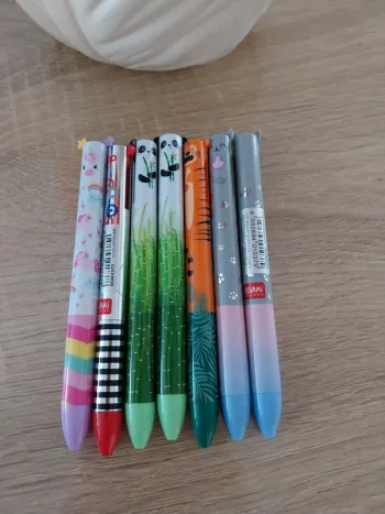 Lots stylos multi couleurs Legami