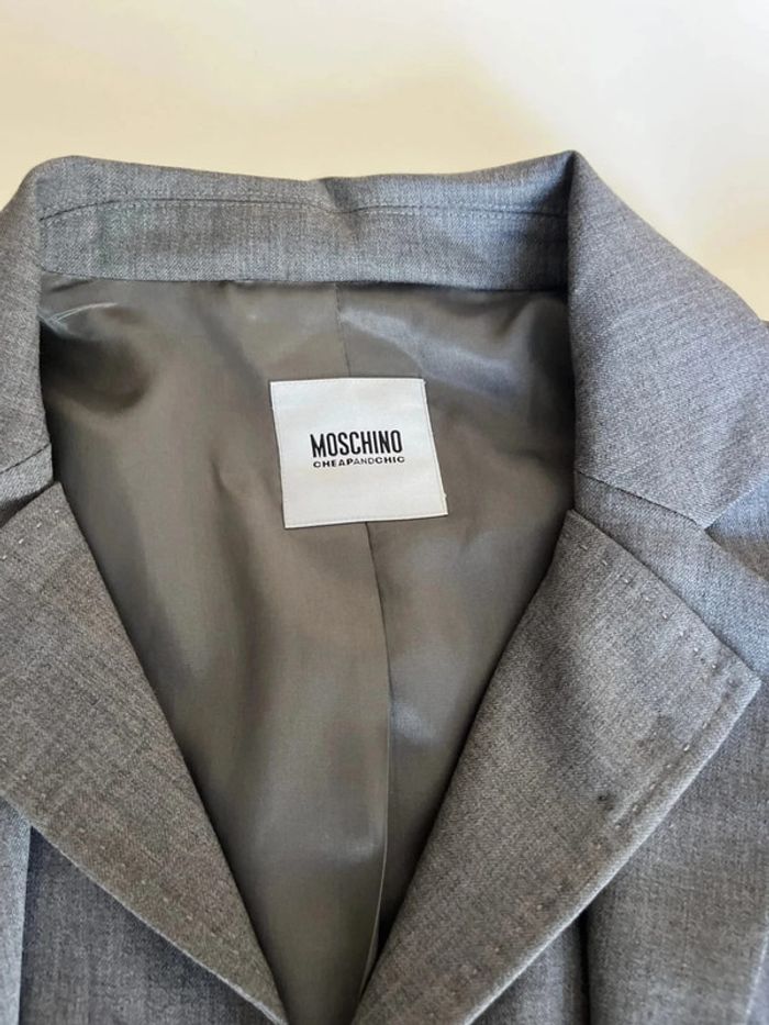 Veste tailleur gris - photo numéro 2