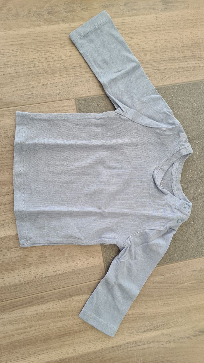 Lot t-shirt - photo numéro 3