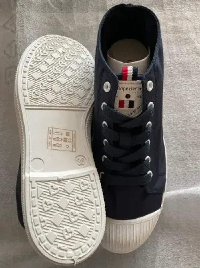 Sneakers bleu marine Les Tropeziennes neuves - photo numéro 9