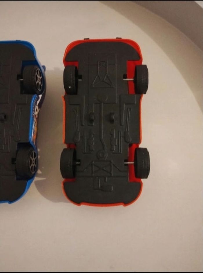 Lot de 4 voitures de course - photo numéro 6