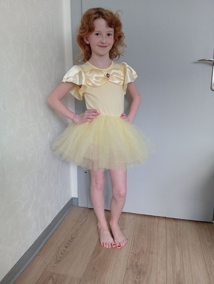 Tutu jaune 8ans - photo numéro 7